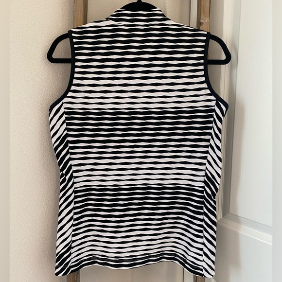 Tail - Ladies Kassidy Sleeveless Top - Dynamic Jacquard - Size Medium - Picture 4 of 7